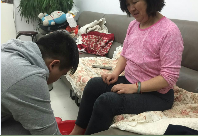你為父母洗過(guò)腳嗎？