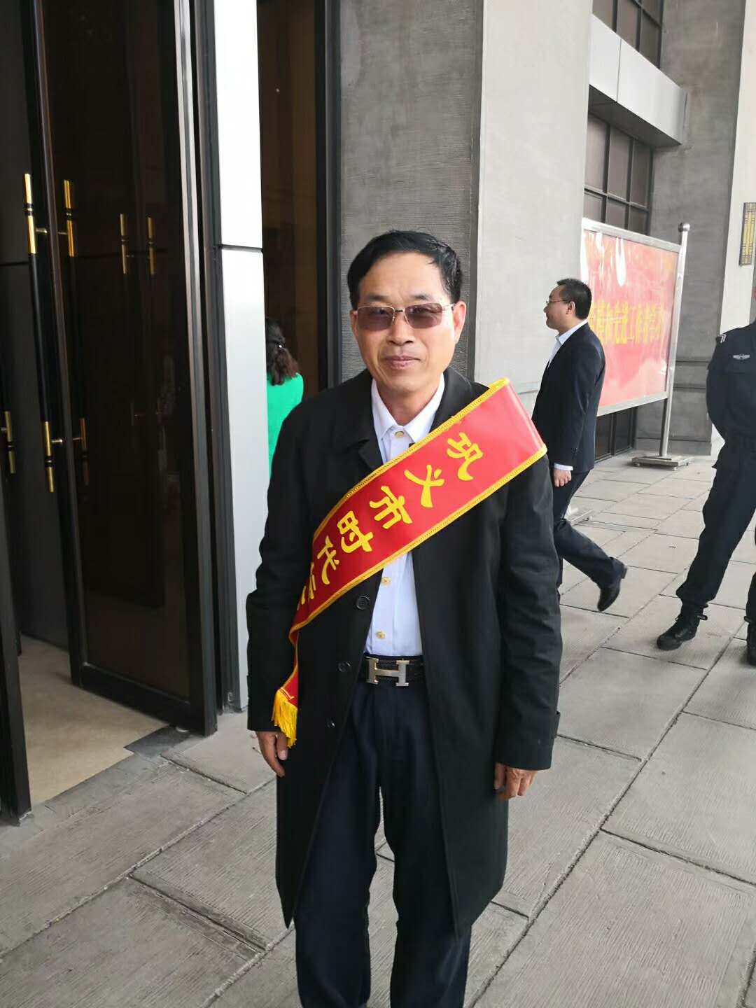 做時(shí)代標(biāo)兵 與時(shí)代同行——偉志模板董事長來保軍