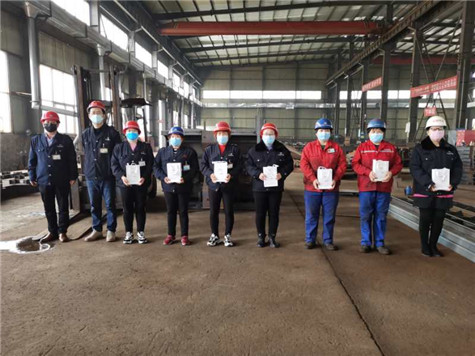 偉志模板董事長來保軍祝所有的女同胞們——女神節(jié)快樂！